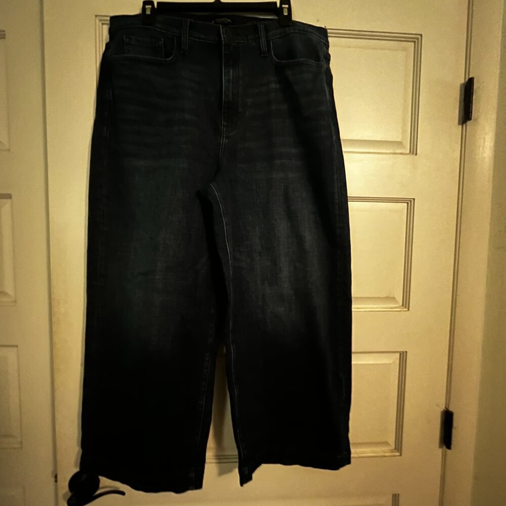 High Rise Wide Leg Jeans - Picture 3 of 7